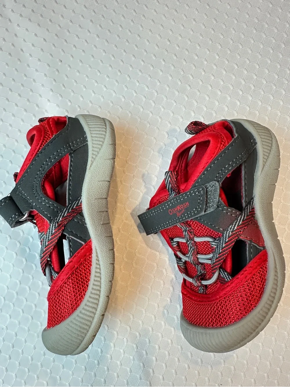 OshKosh B'gosh Red and Gray Mesh Hook-and-Loop Kids Sneakers